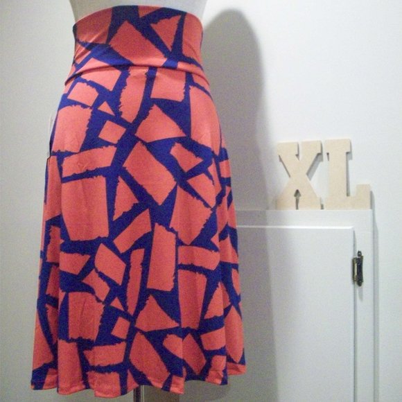 LuLaRoe Dresses & Skirts - NWT LuLaRoe Azure, XL, blue, pink-red geometric